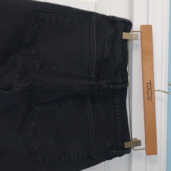 Abercrombie Curve Love High Rise Black Jeans - Picture 6 of 6